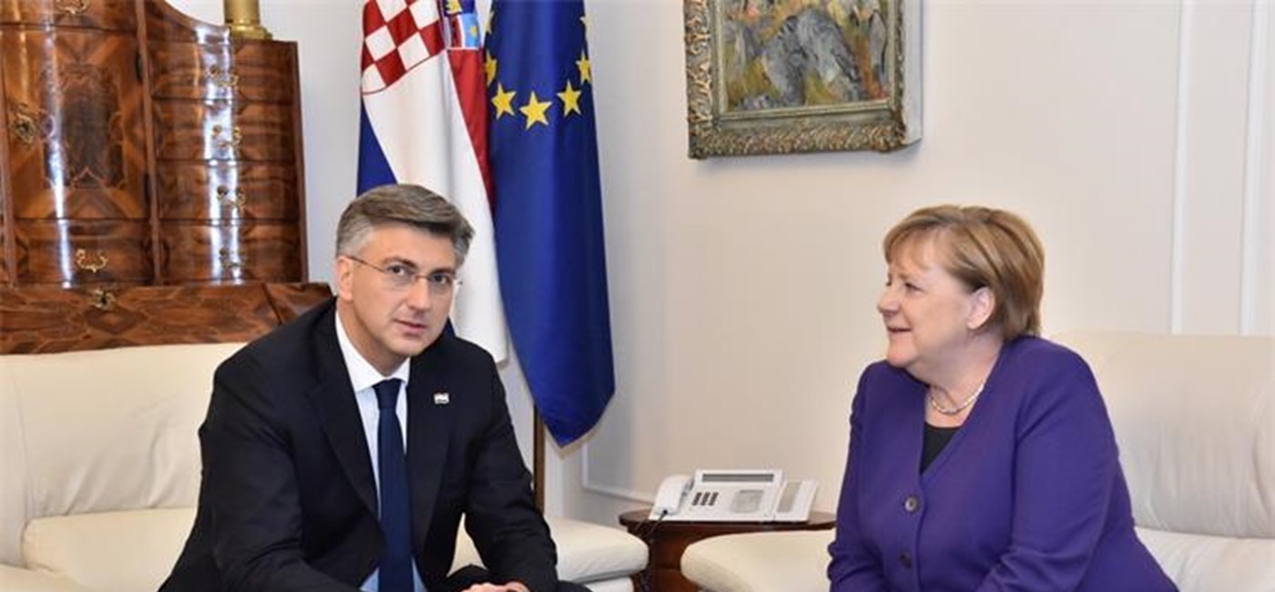 Merkel supports Croatia's efforts in protecting EU external borders